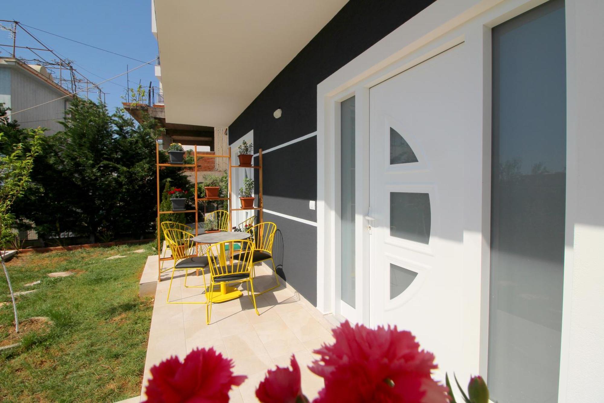 Alis Apartments Σαράντα Εξωτερικό φωτογραφία